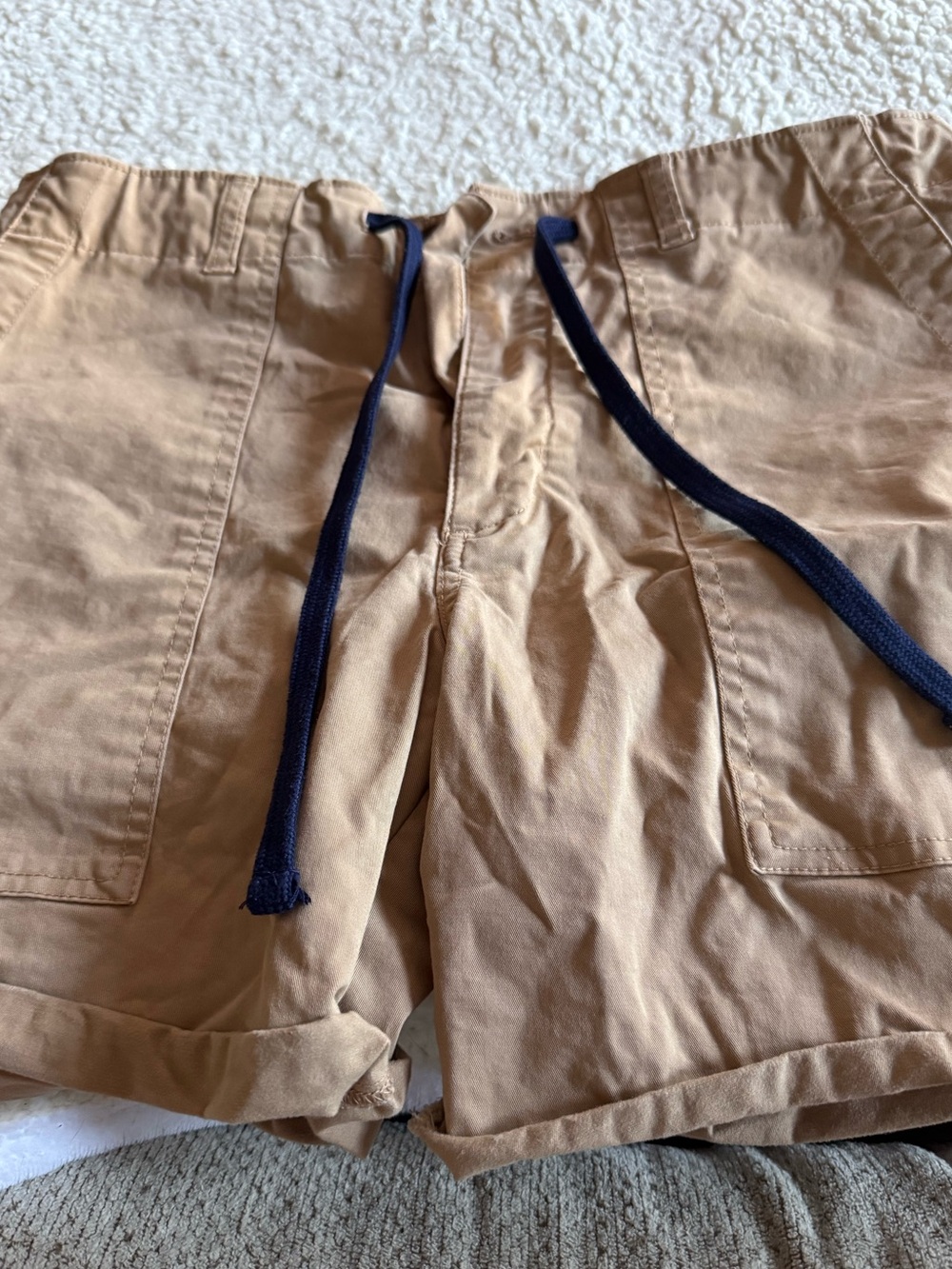 Vineyard Vines Men's Drawstring Chino Shorts in Tan